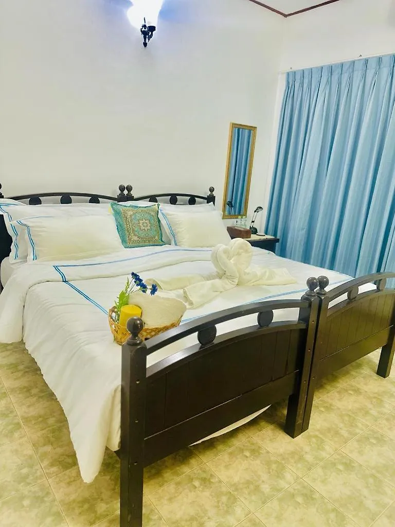 Sea Breeze Guest House Negombo