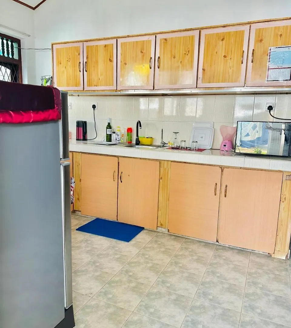 Sea Breeze Guest House Negombo Sri Lanka